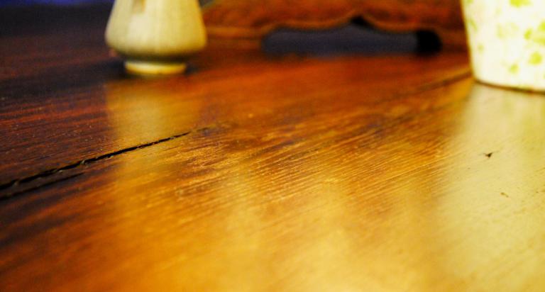 couchtisch.mooreiche.05